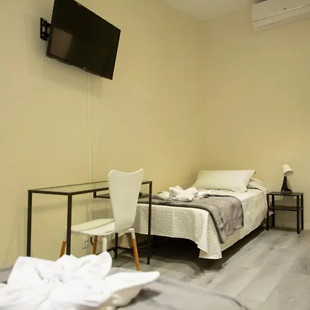 Ramblas Guest house *