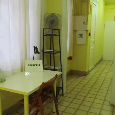 سيتي رامبلاس بيت ضيافة *